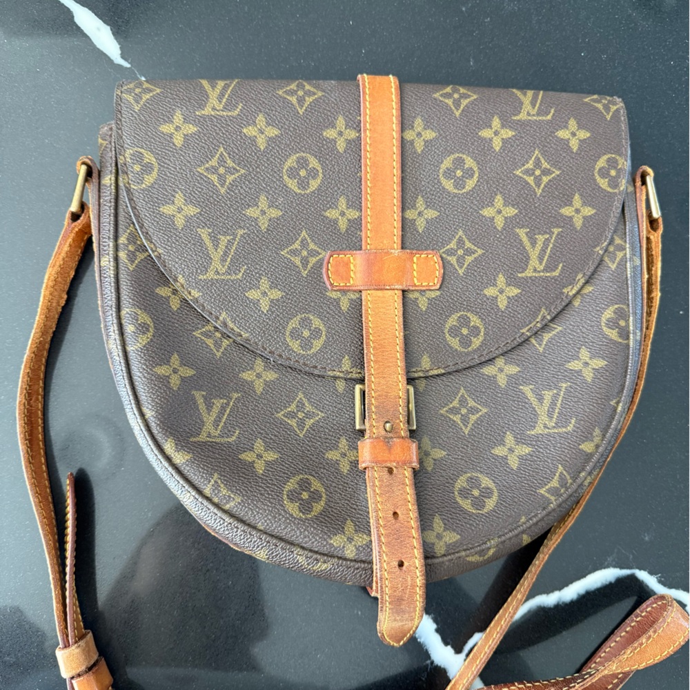 Louis Vuitton Chantilly